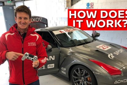 تماشا کنید: چگونگی کنترل Nissan GT-R با Dualshock 4