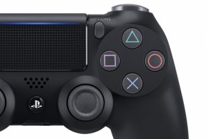 لقب پرفروش‌ترین کنترلر تاریخ صنعت بازی به DualShock 4 رسید