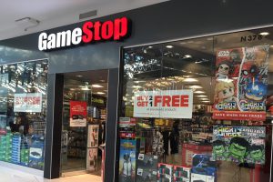 به‌زودی فروشگاه GameStop توسط کمپانی دیگری خریداری می‌شود